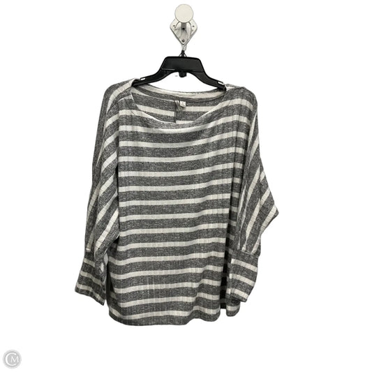 Top Long Sleeve By Cato In Grey & White, Size: Xl