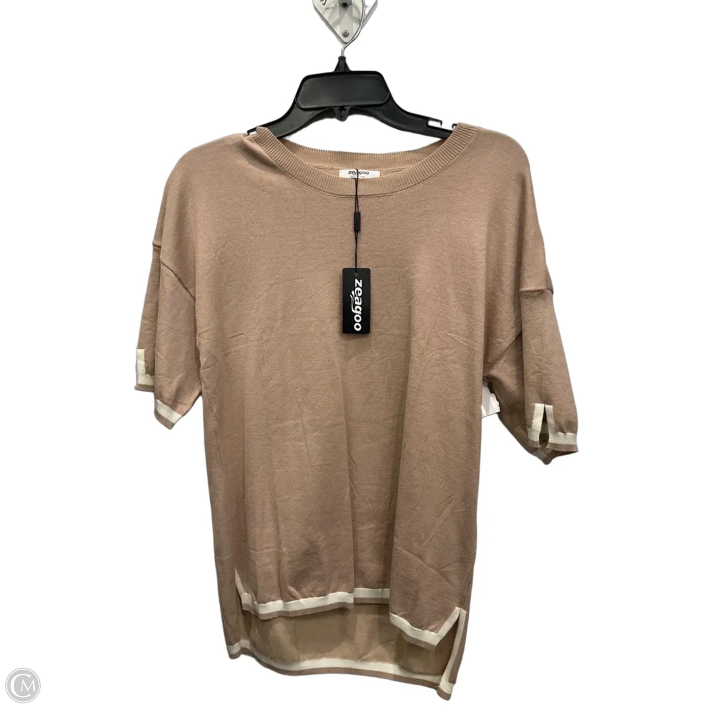 Top Short Sleeve By Zeagoo In Brown, Size: S