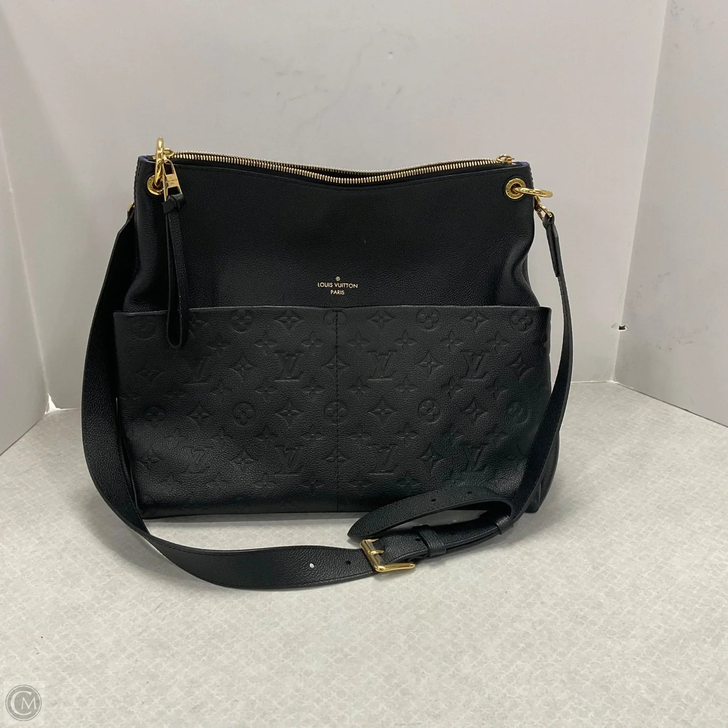 Handbag Luxury Designer By Louis Vuitton, Size: Large