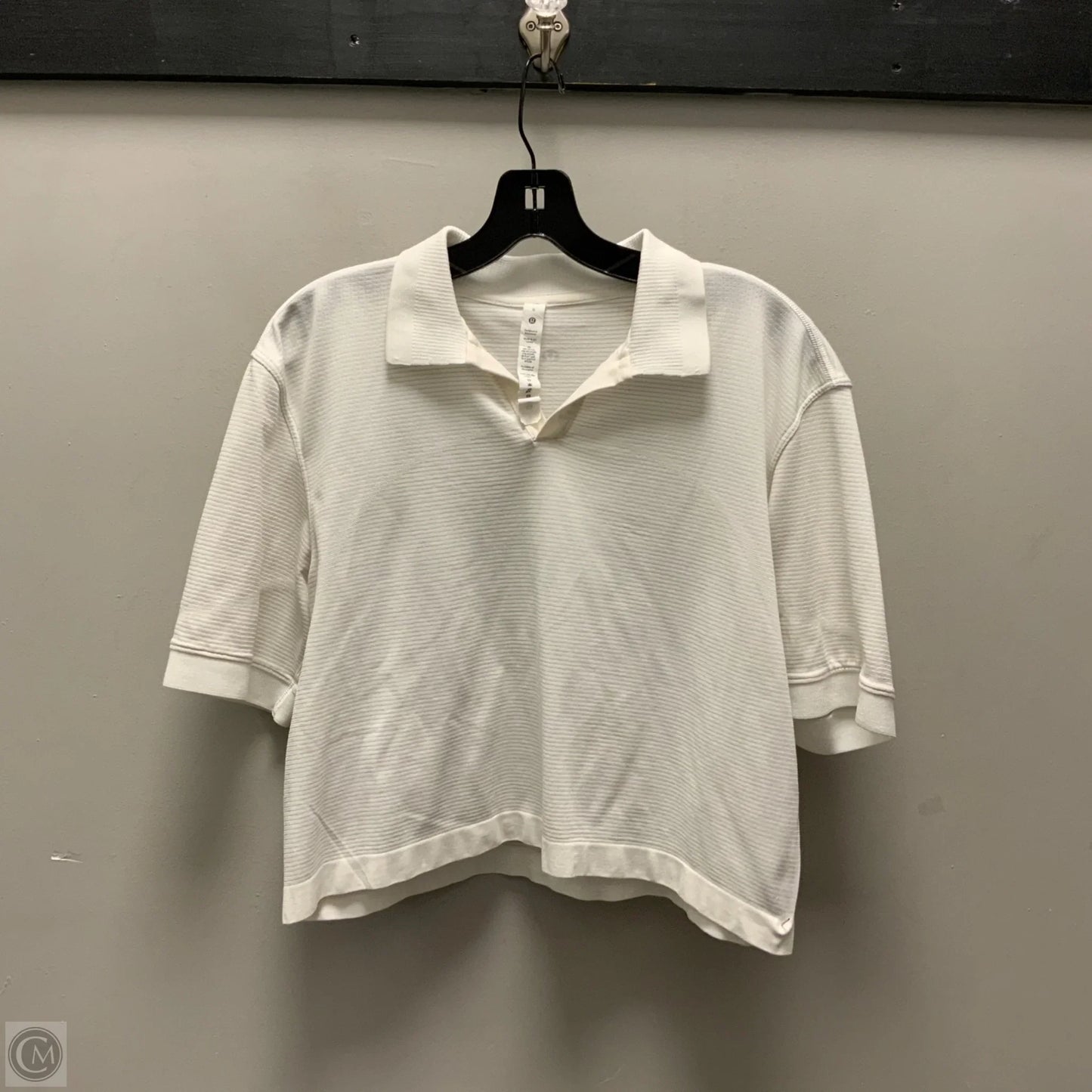 Athletic Top Short Sleeve By Lululemon In White, Size: M