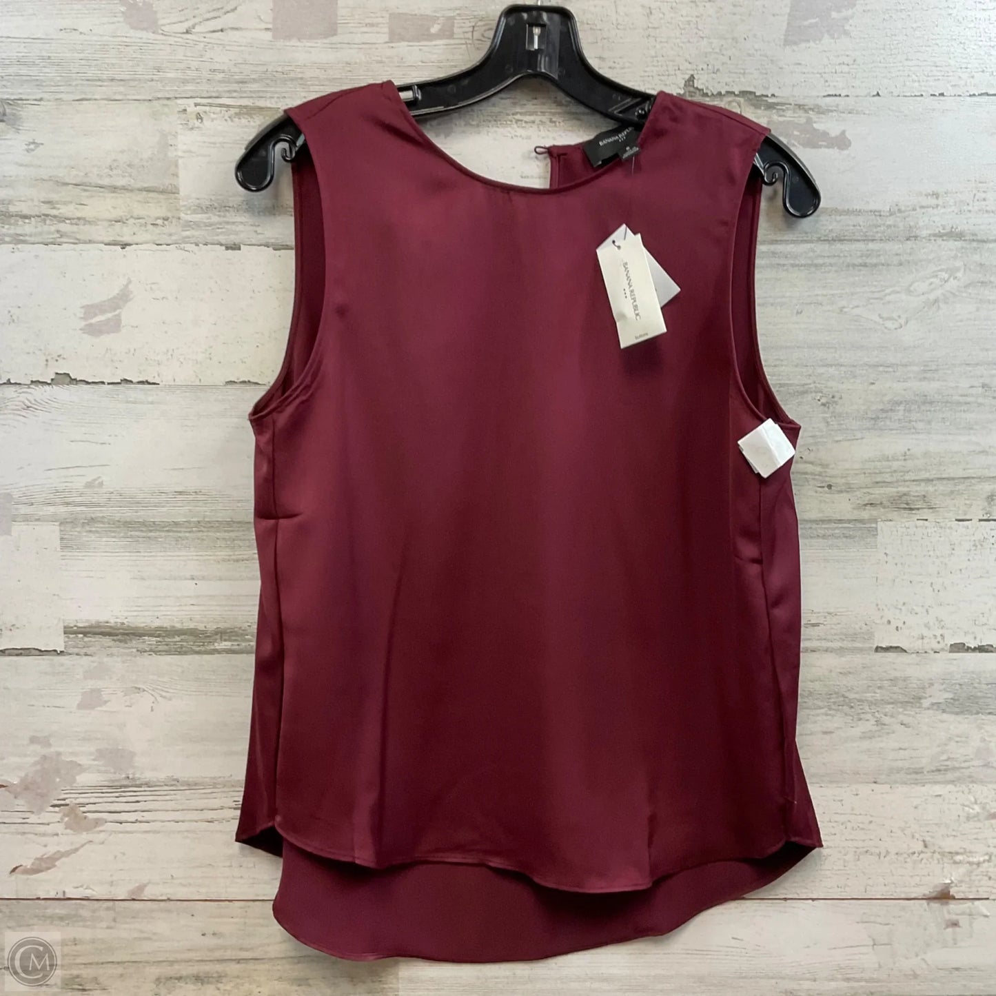 Top Sleeveless By Banana Republic In Maroon, Size: S