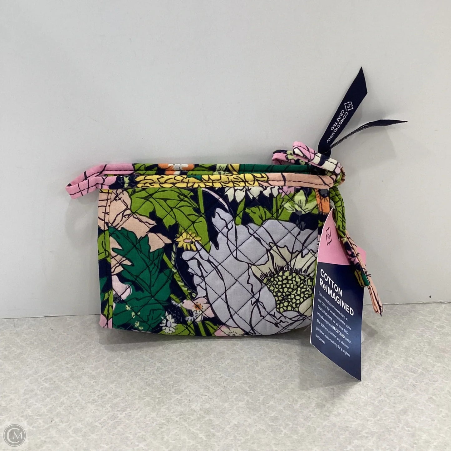 Makeup bag By Vera Bradley, Size: small
