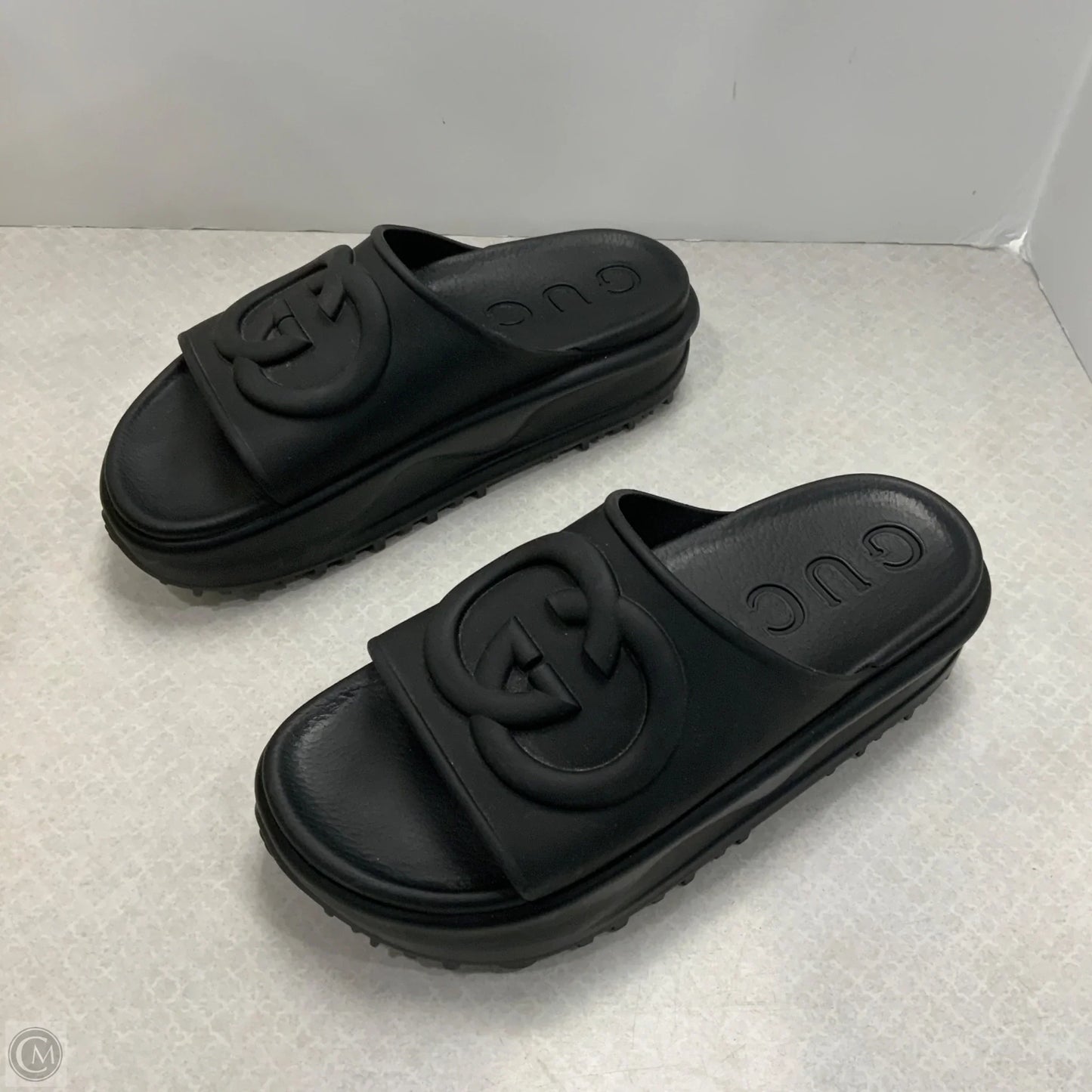 Sandals Luxury Designer By Gucci In Black, Size: 8