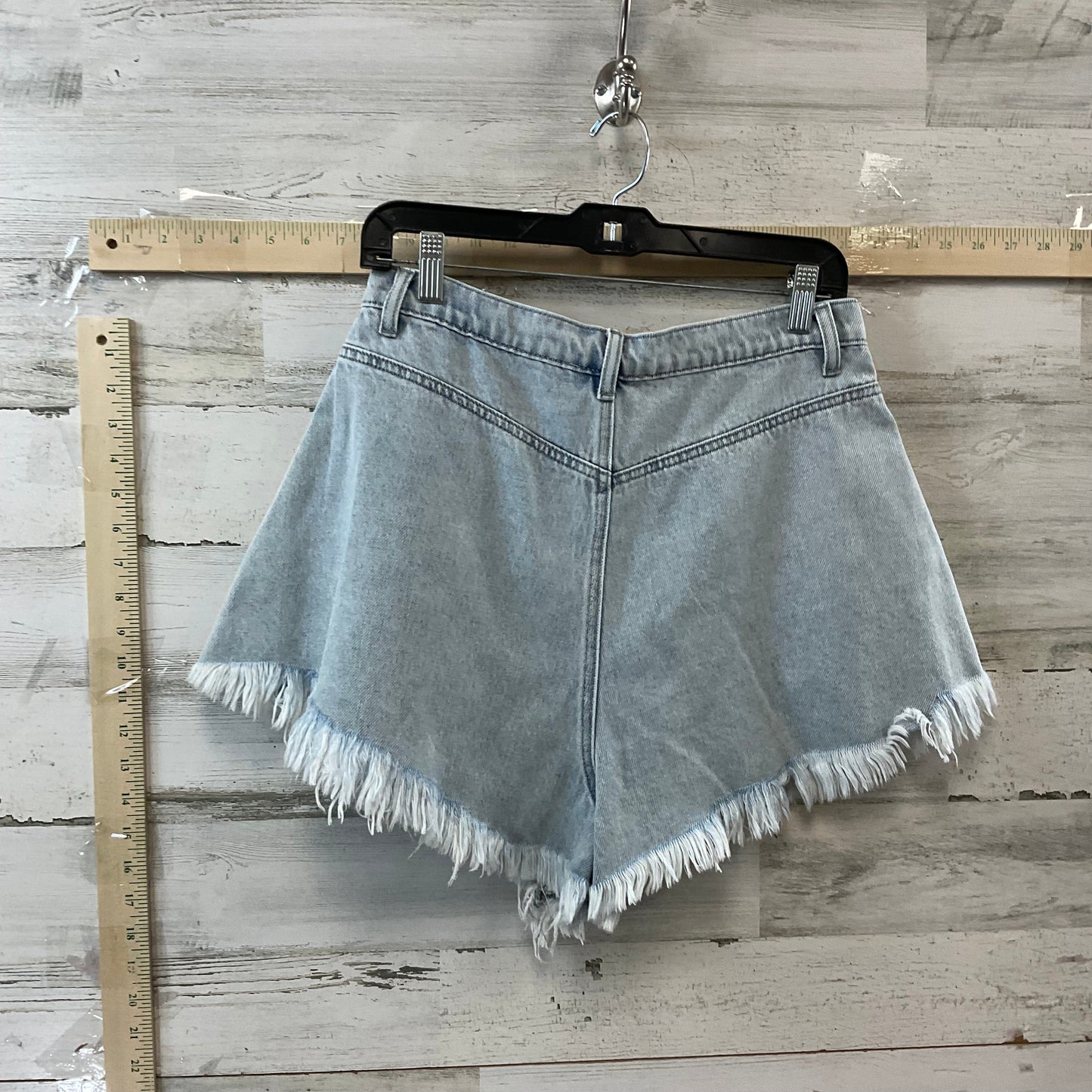 Shorts By BAEVLY Size: M