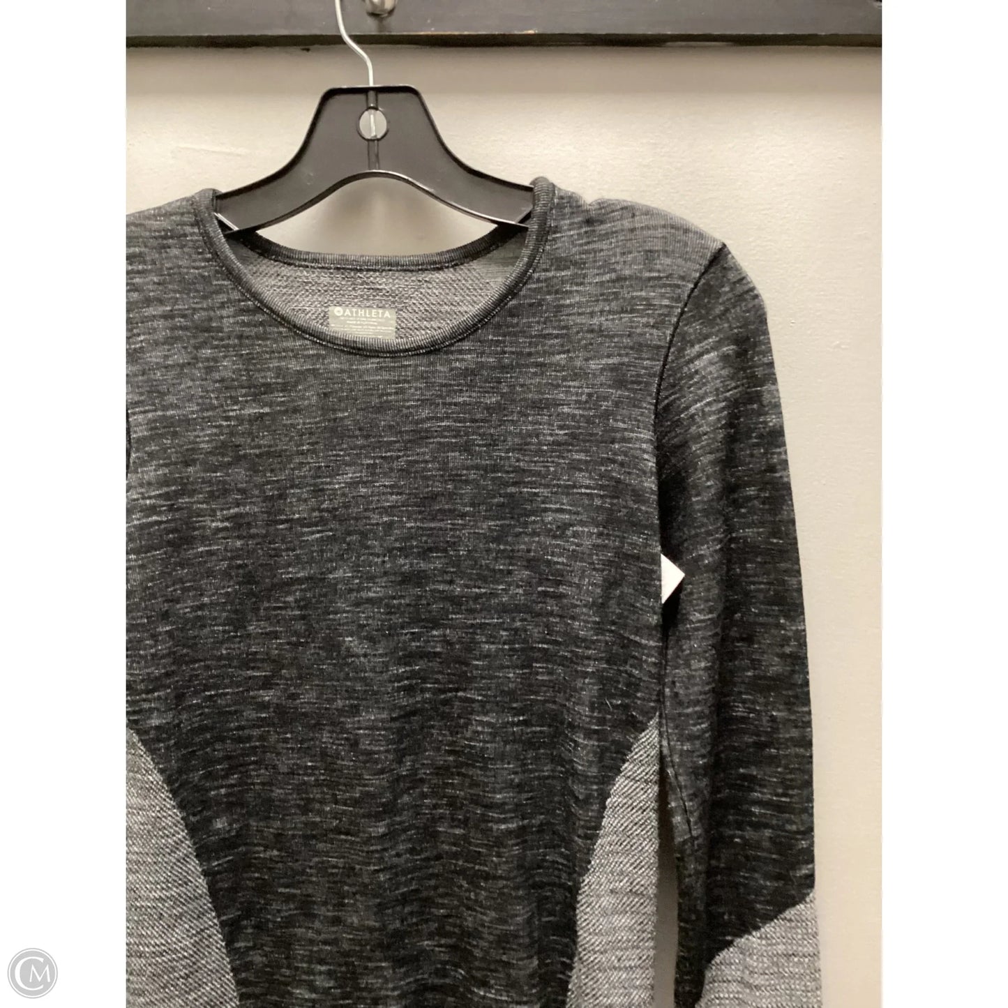 Athletic Top Long Sleeve Crewneck By Athleta In Black, Size: S