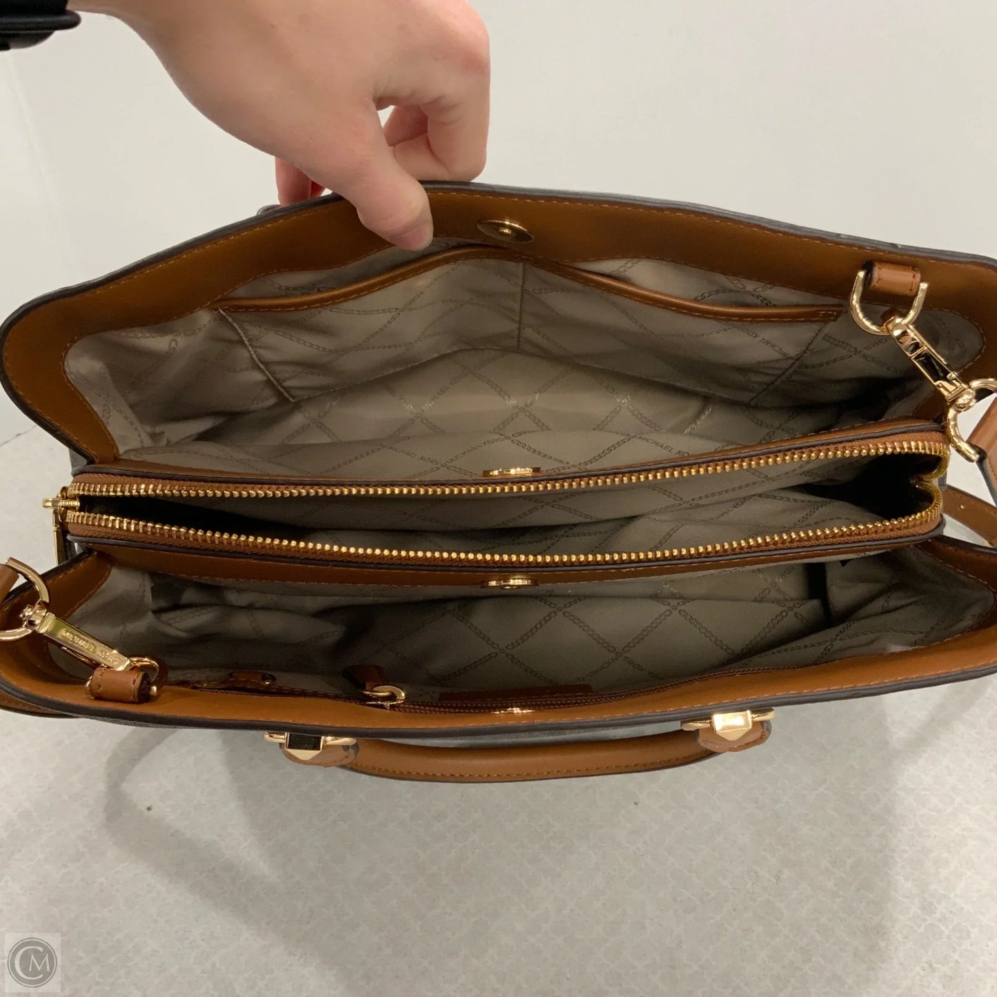 Handbag Designer By Michael Kors, Size: Large