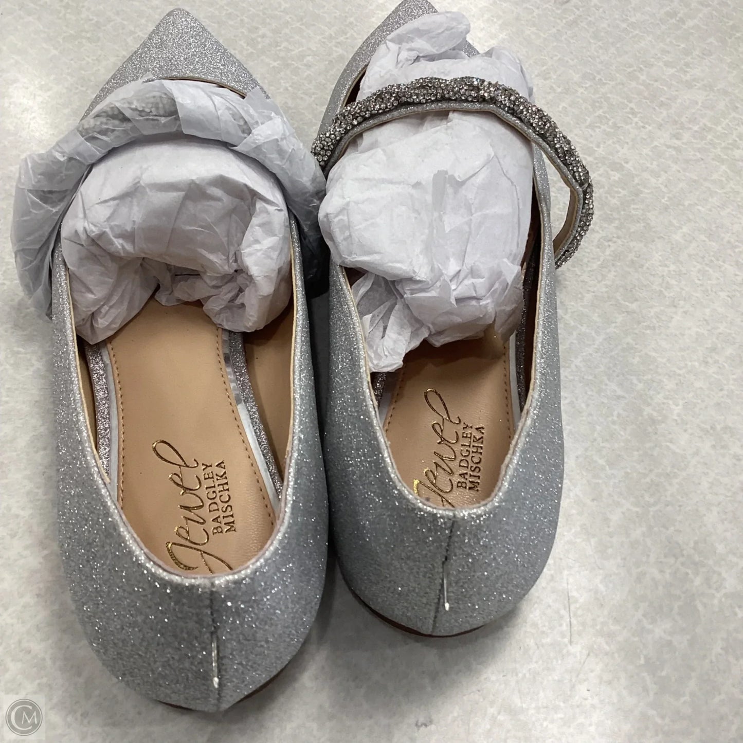 Shoes Flats By Badgley Mischka In Silver, Size: 7.5