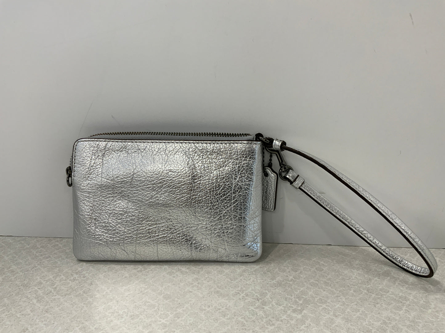 Wristlet Coach, Size Small