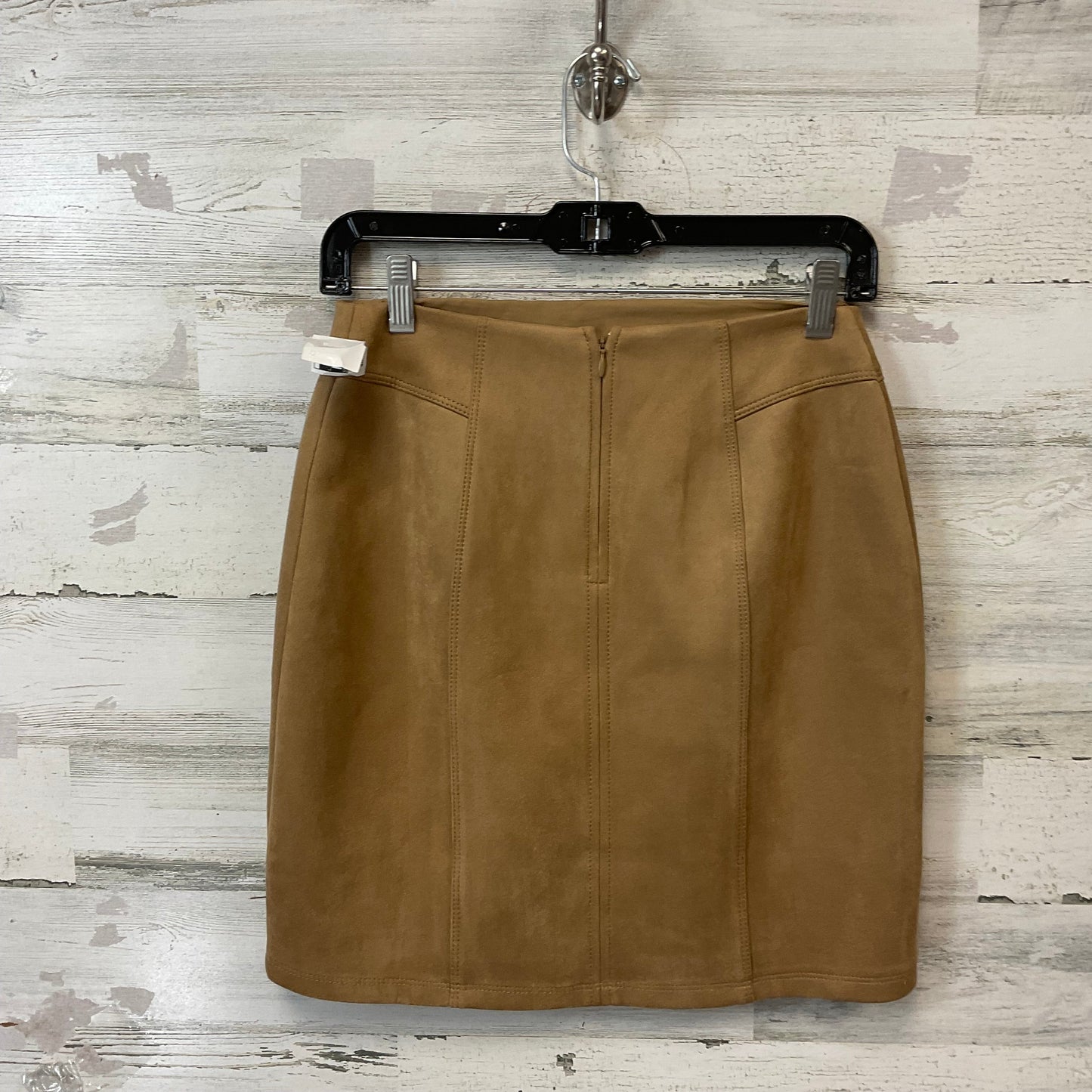 Skirt Mini & Short By White House Black Market In Tan, Size: Petite   Xs