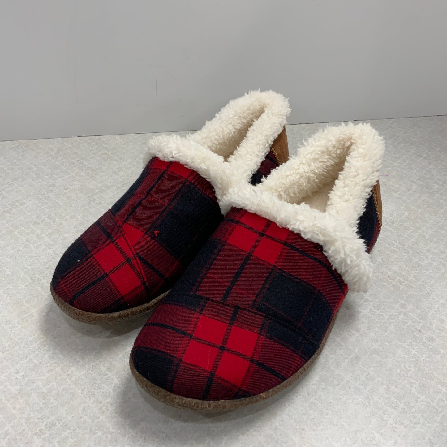 Slippers By Toms In Red, Size: 7