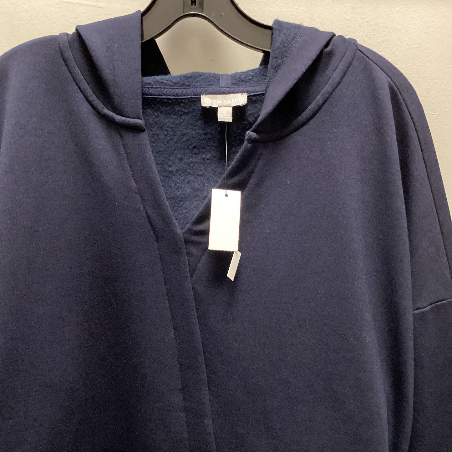 Sweatshirt Hoodie By Talbots In Navy, Size: Xl