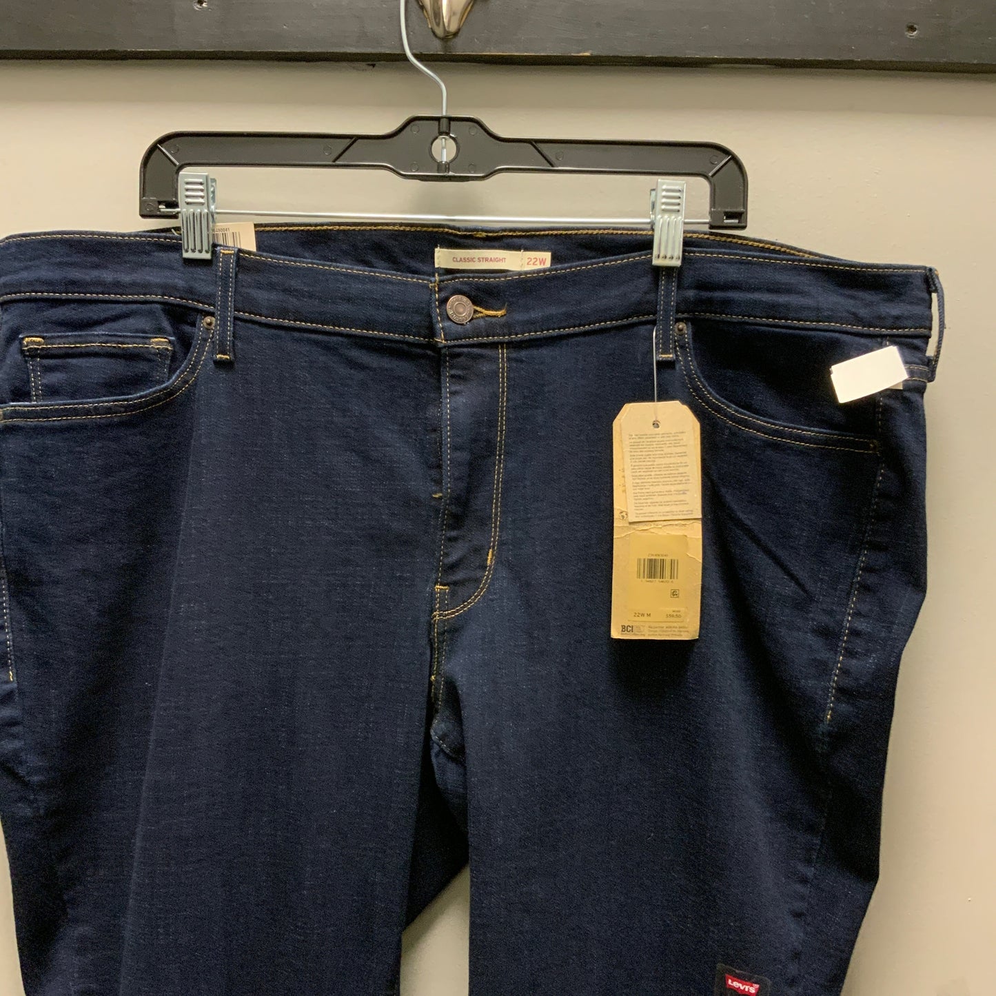 Jeans Straight By Levis In Blue Denim, Size: 22