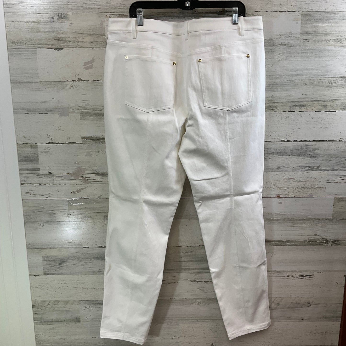 Pants Other By St John Collection In White, Size: 16