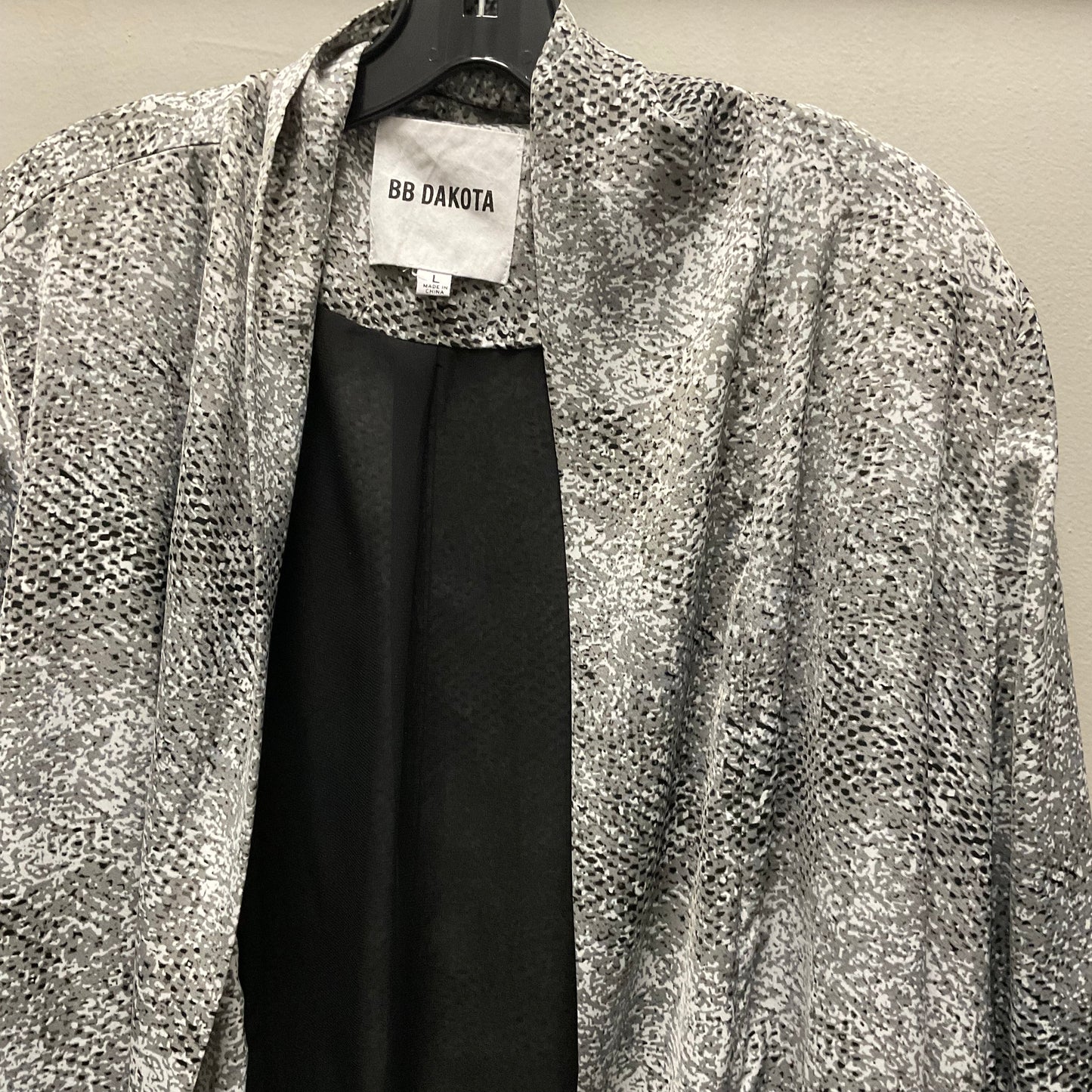 Kimono By Bb Dakota In Grey, Size: L