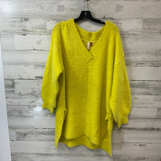 Sweater By Pilcro In Yellow, Size: L