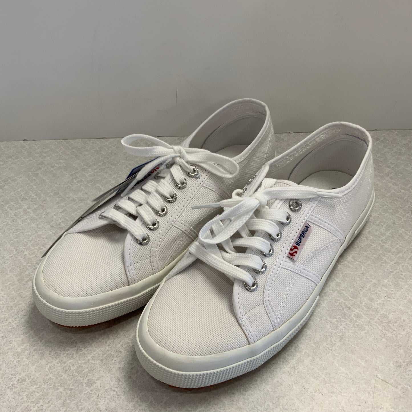 Shoes Sneakers By Superga In White, Size: 9