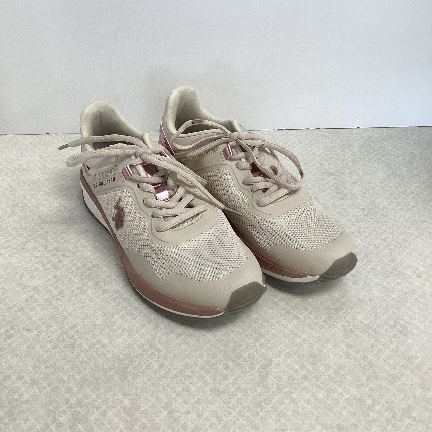 Shoes Athletic By Us Polo Assoc In Beige, Size: 8.5