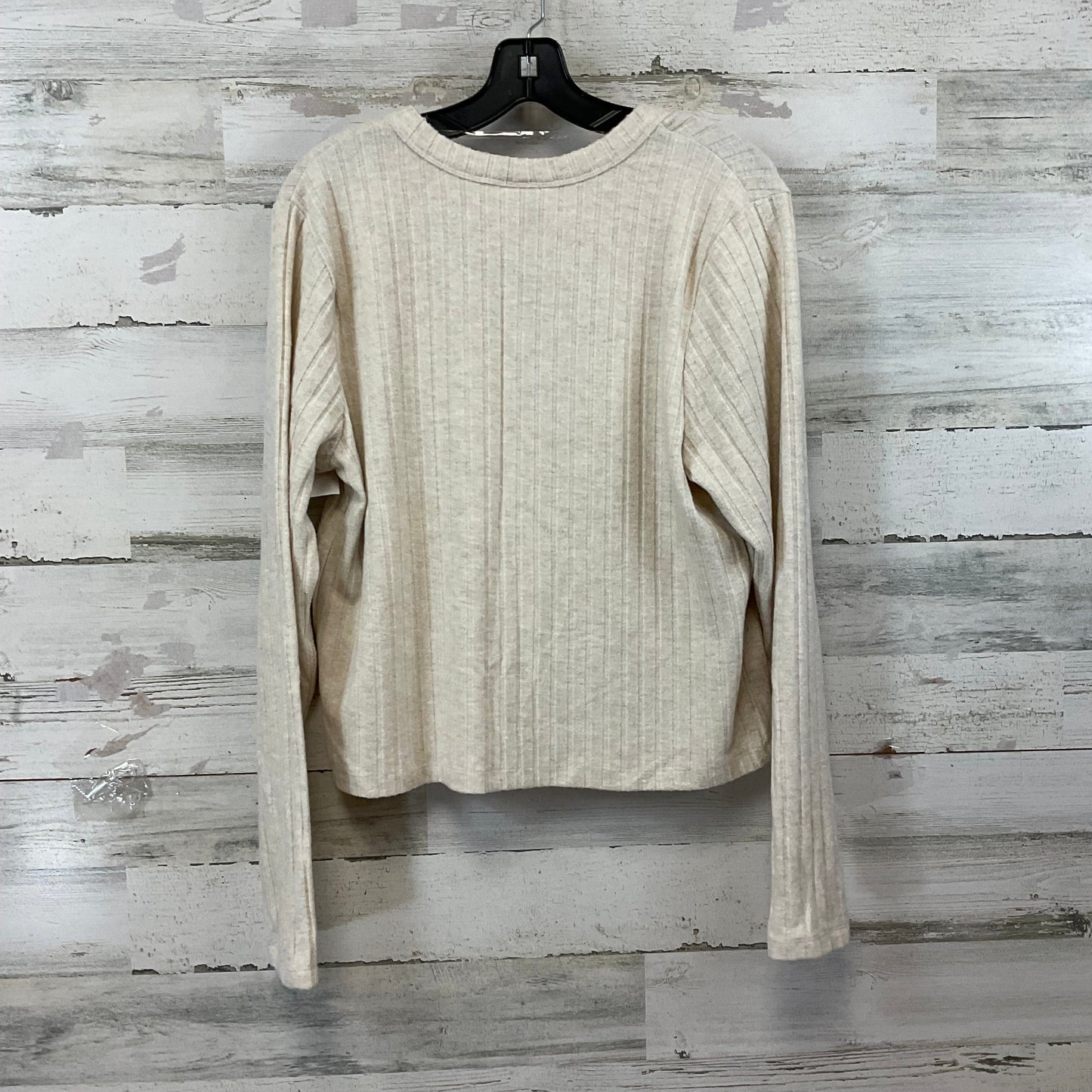 Top Long Sleeve By Universal Thread In Beige, Size: Xxl