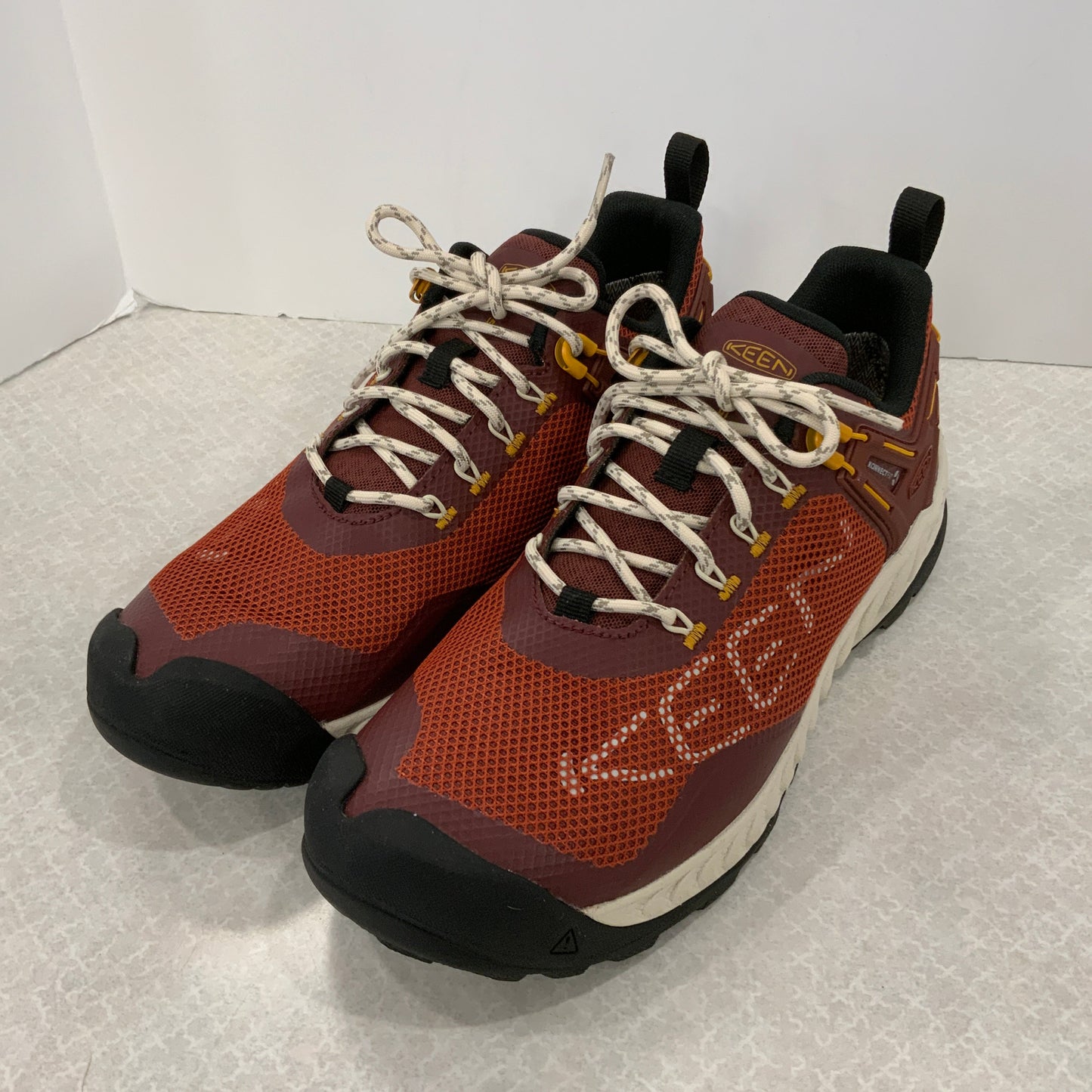 Shoes Sneakers By Keen In Orange, Size: 9.5