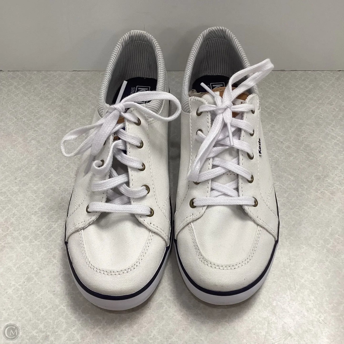 Shoes Sneakers By Keds In White, Size: 6