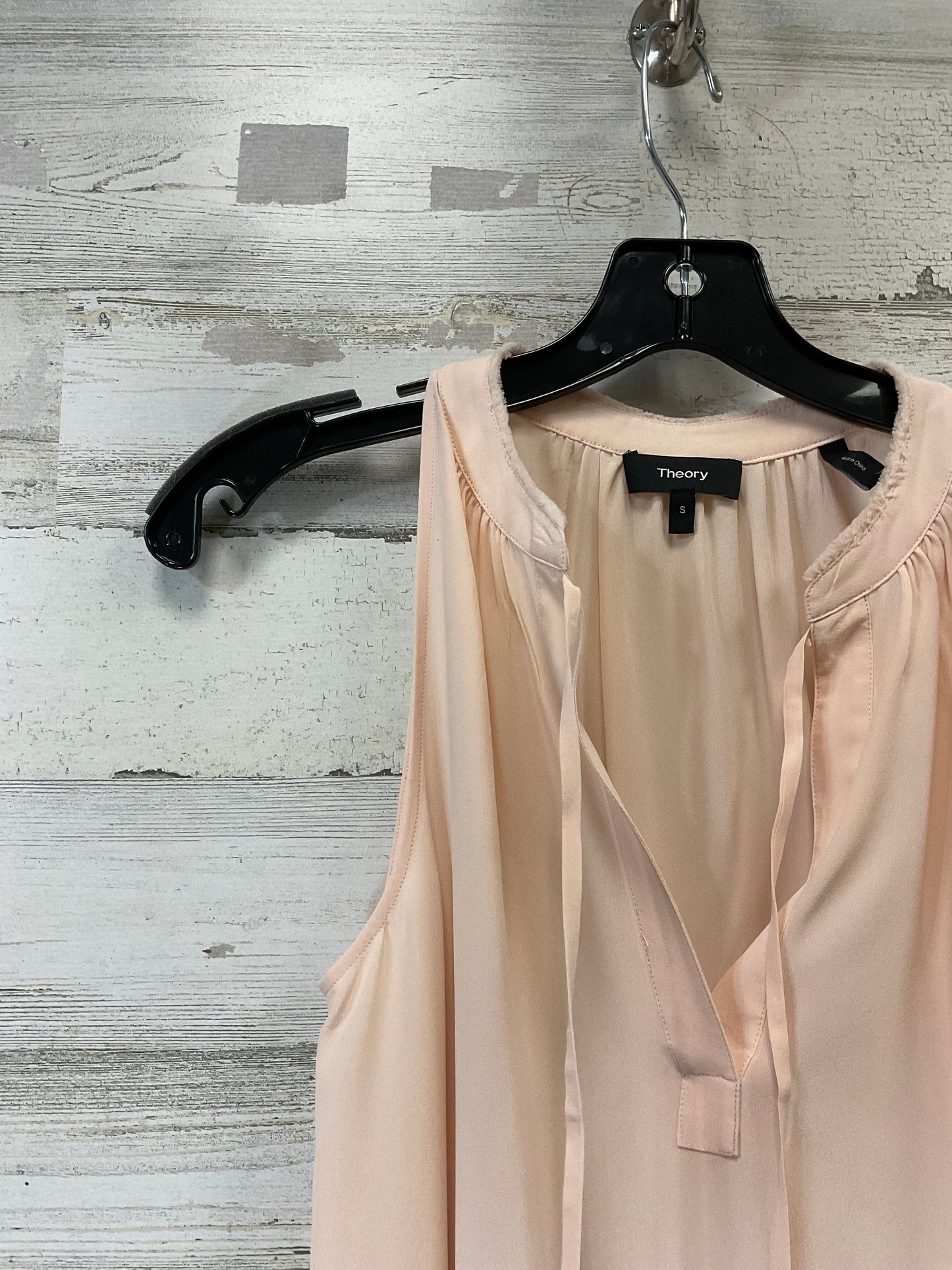 Top Sleeveless By Theory In Peach, Size: S