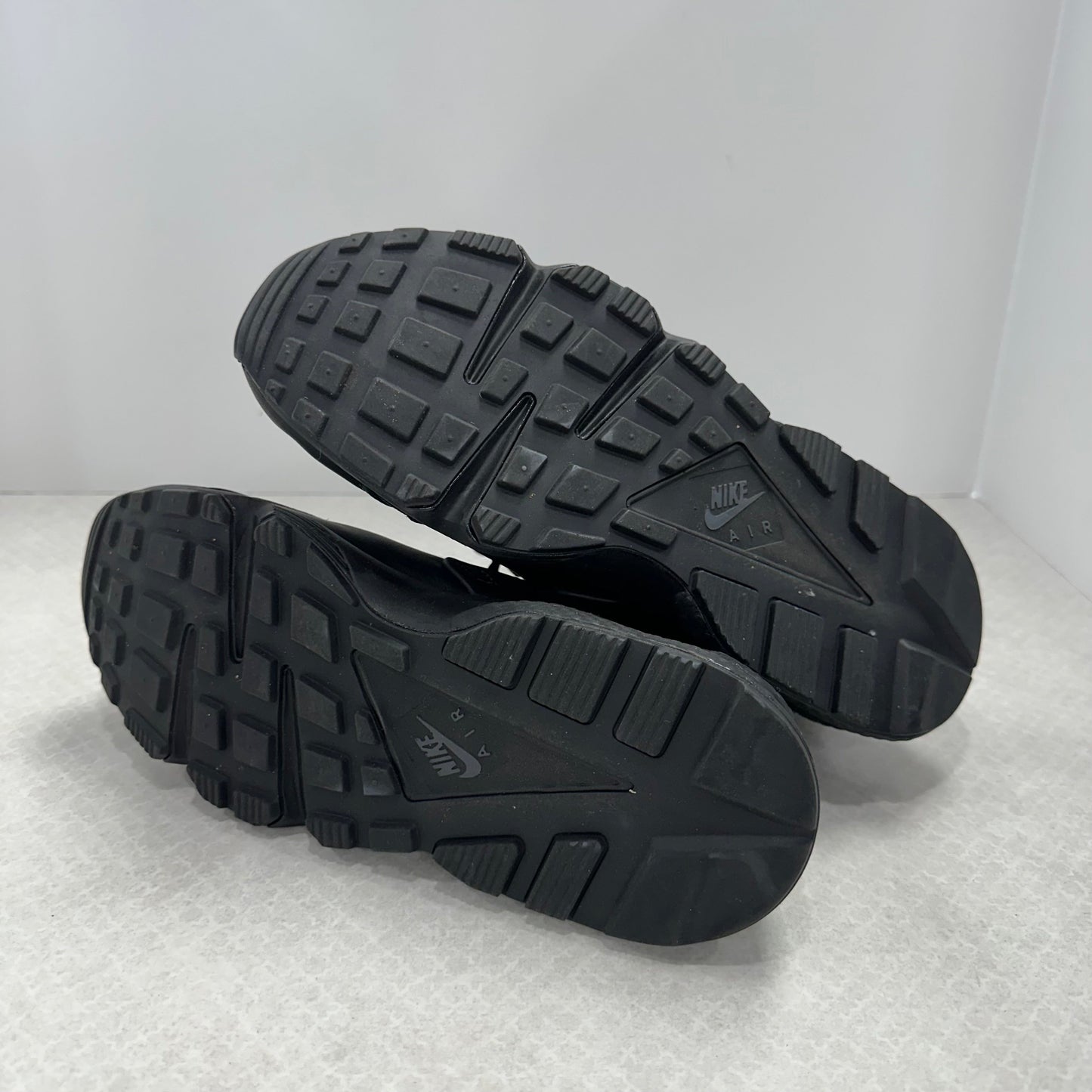 Shoes Athletic By Nike In Black, Size: 7.5