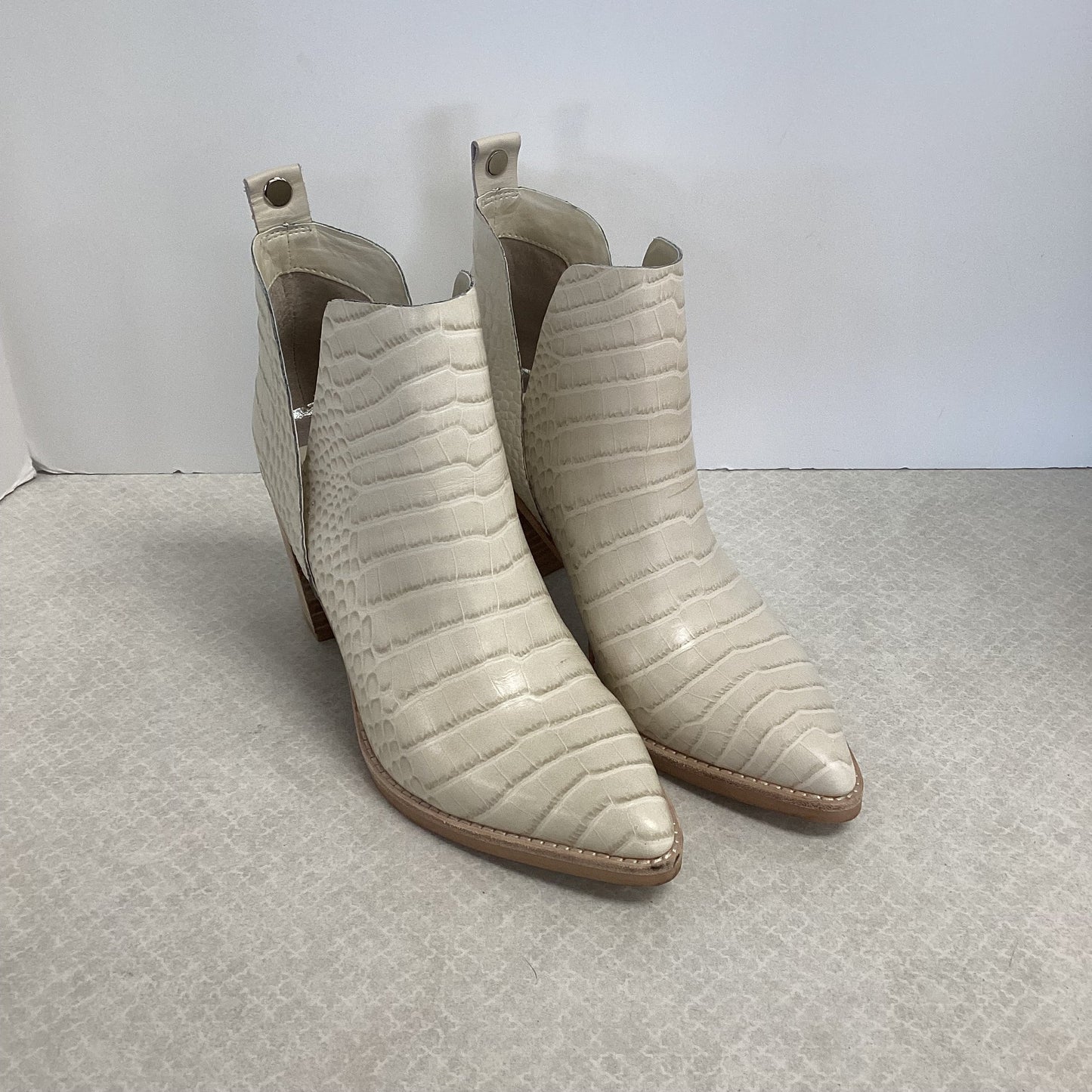 Boots Ankle Heels By Dolce Vita In Cream, Size: 8.5