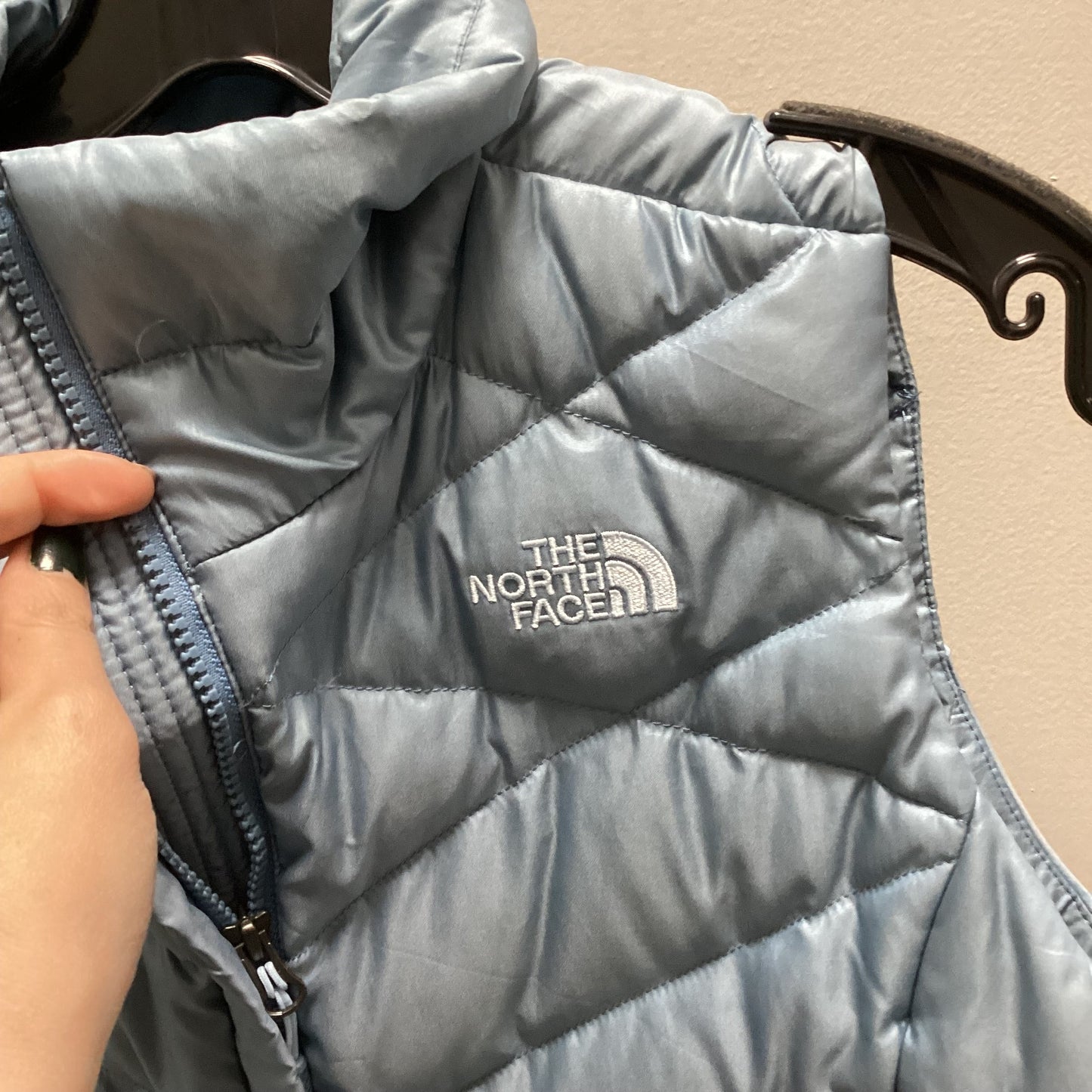 Vest Puffer & Quilted By The North Face In Blue, Size: S