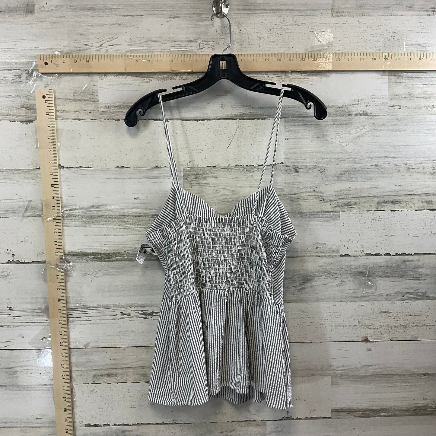 Grey Top Sleeveless Potters Pot, Size Xl