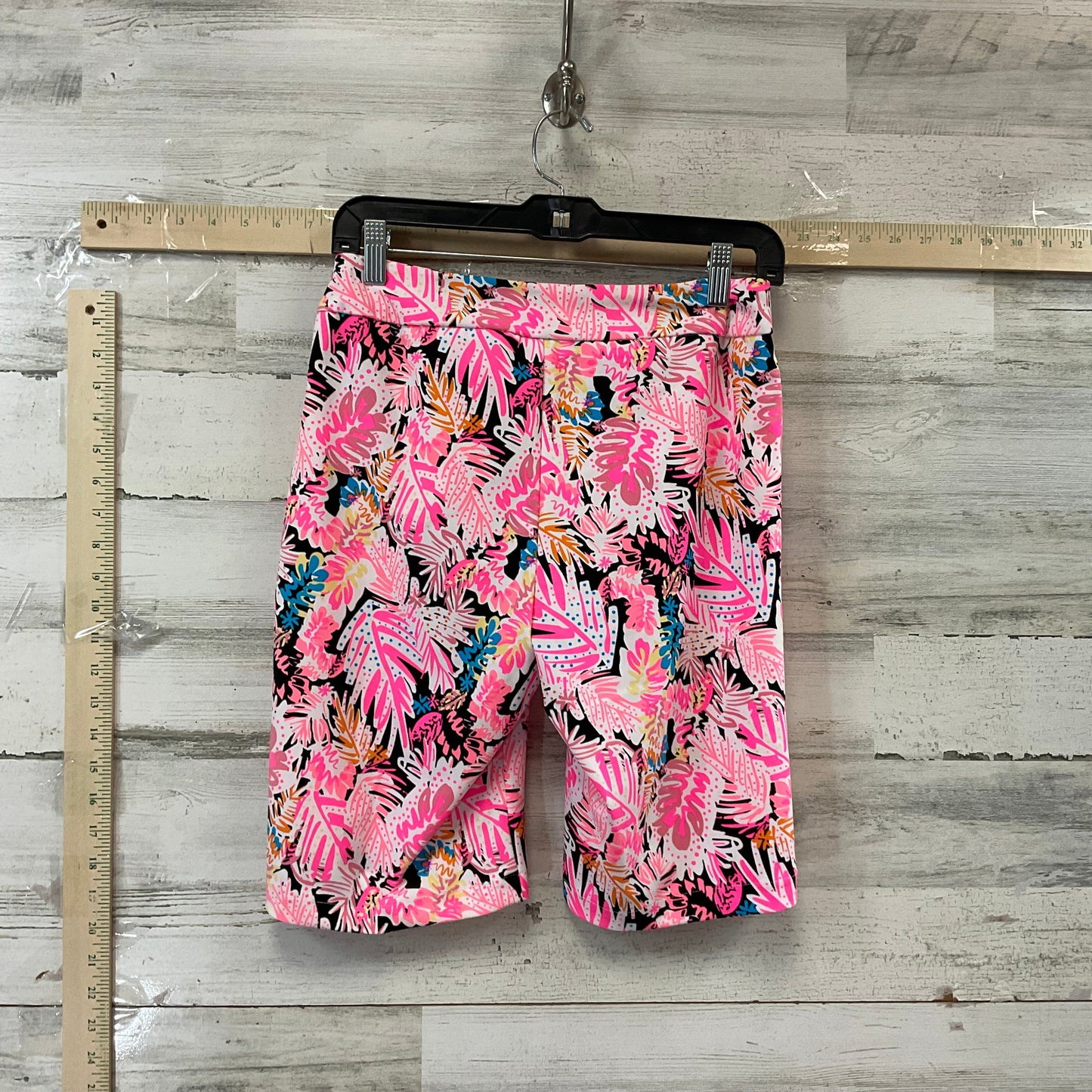 Pink Shorts Lulu B, Size 4