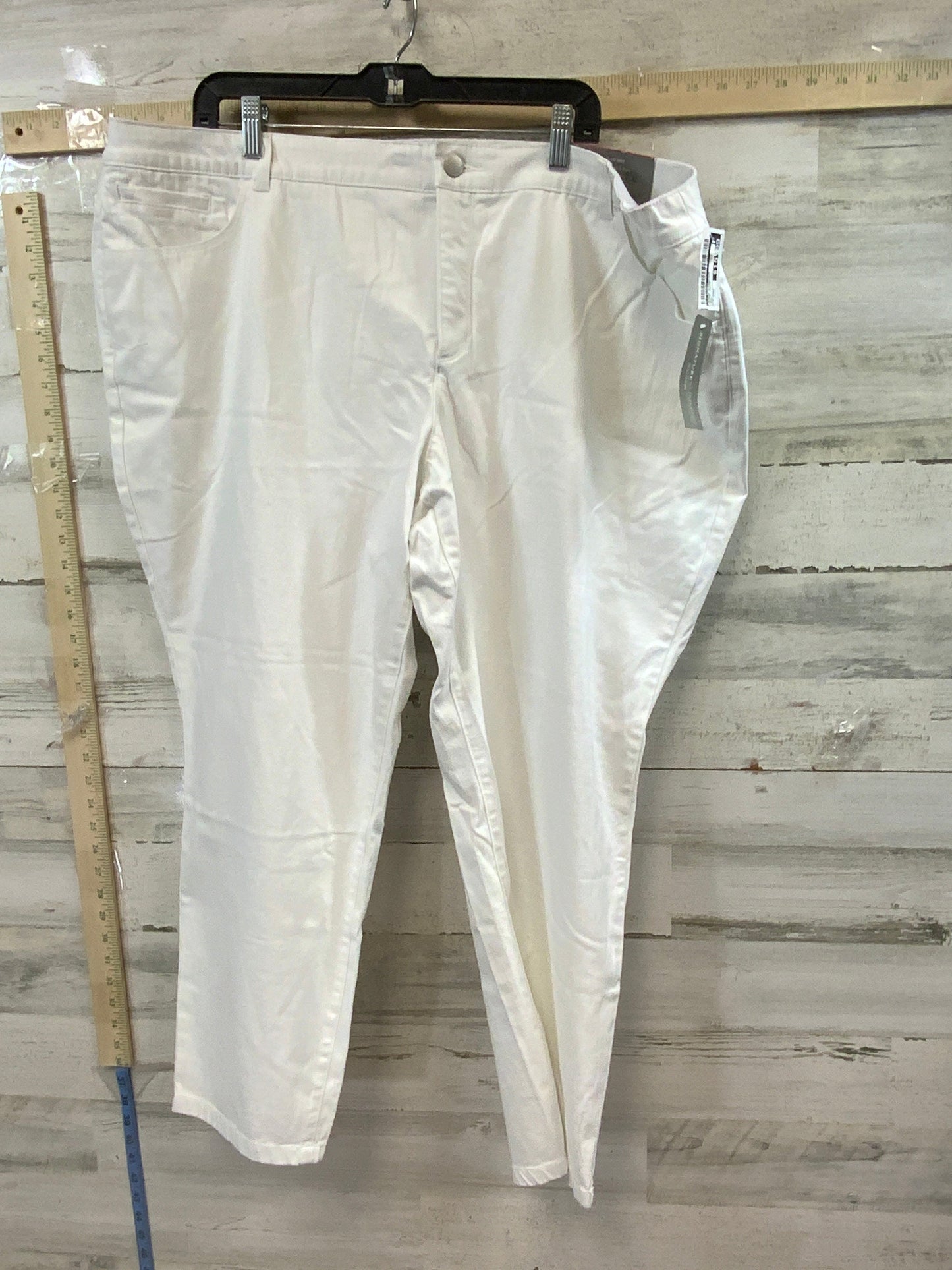 White Denim Jeans Straight Cj Banks, Size 24w