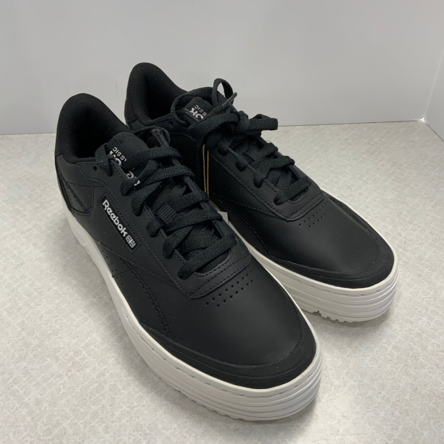 Black Shoes Sneakers Reebok, Size 11