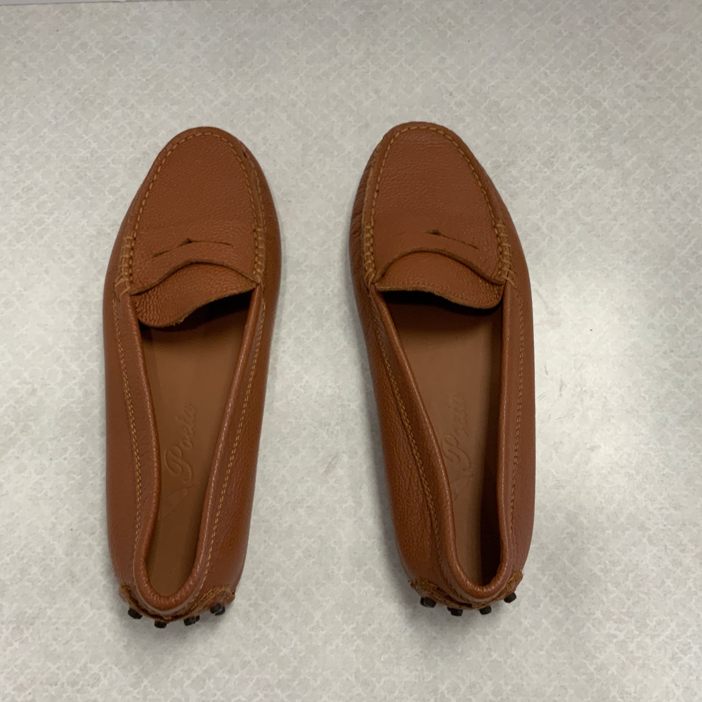 Brown Shoes Flats Poeta, Size 6.5