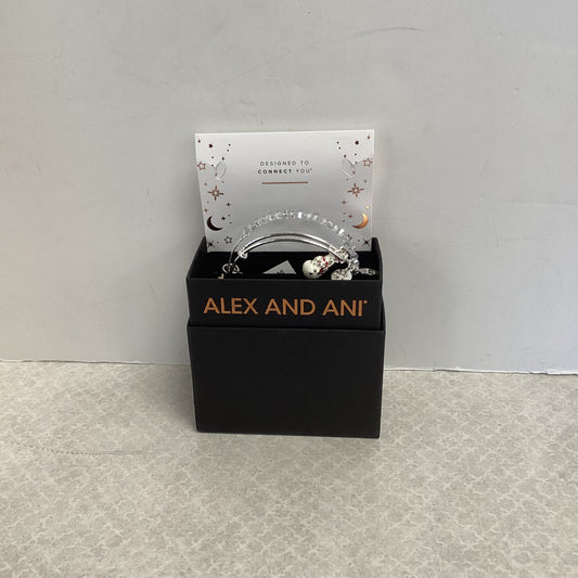 Bracelet Charm By Alex And Ani