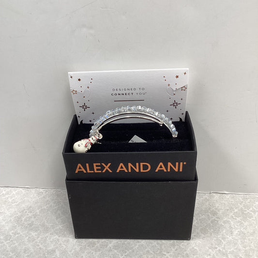 Bracelet Charm By Alex And Ani