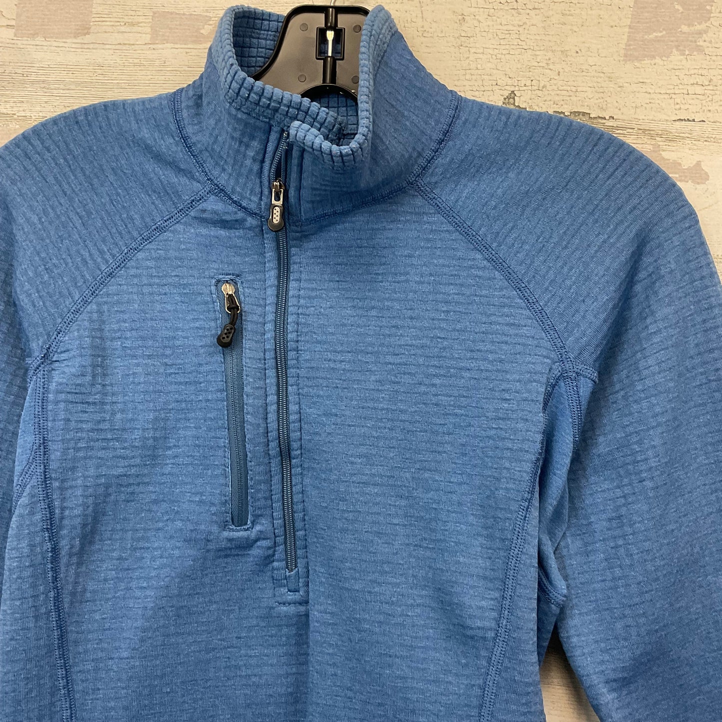 Athletic Top Long Sleeve Collar By Patagonia In Blue, Size: S