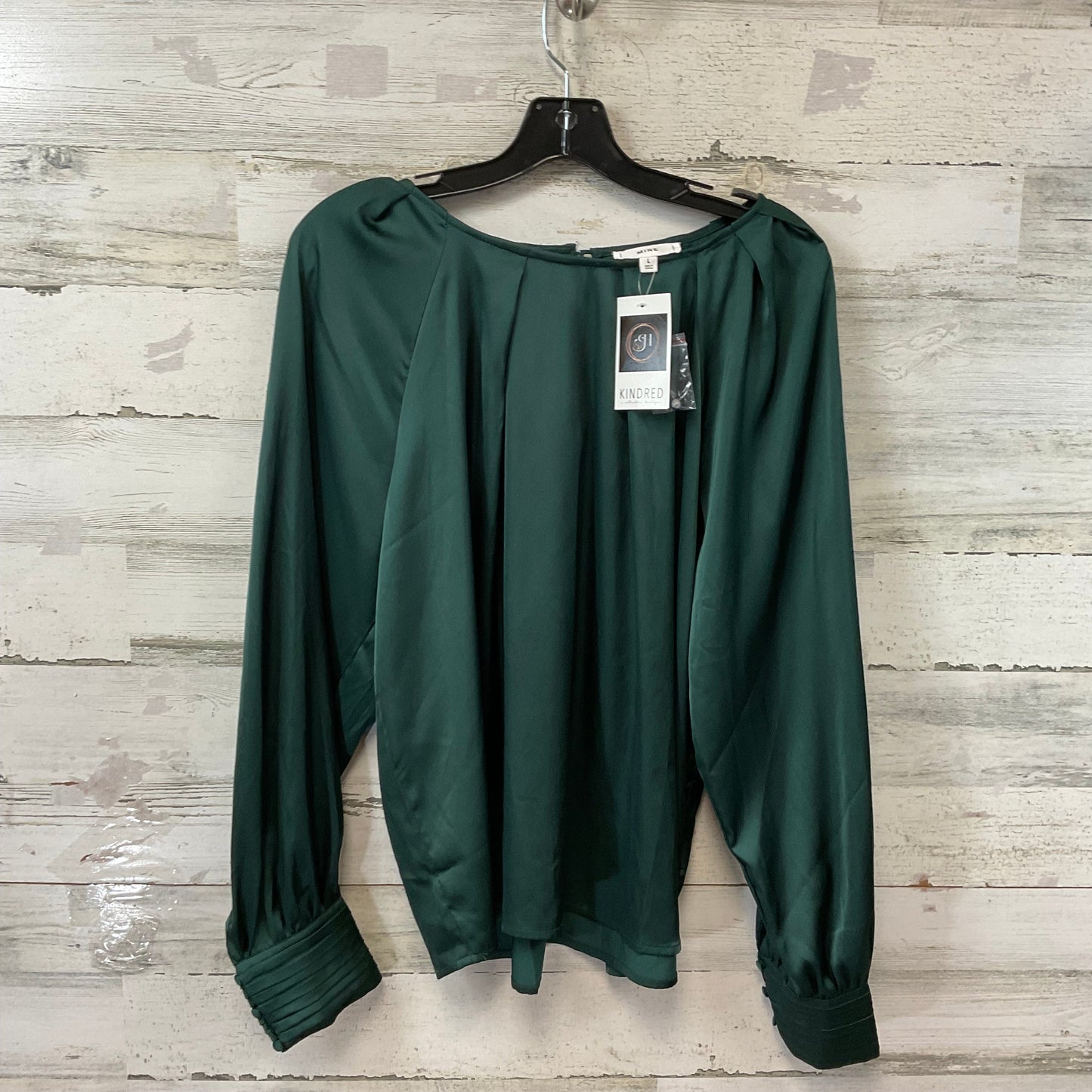 Top Long Sleeve By Mine In Green, Size: L