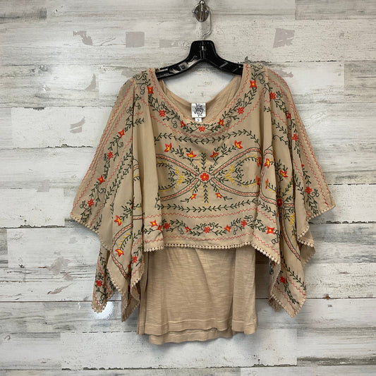 Top Short Sleeve By Ivy Jane In Brown, Size: S