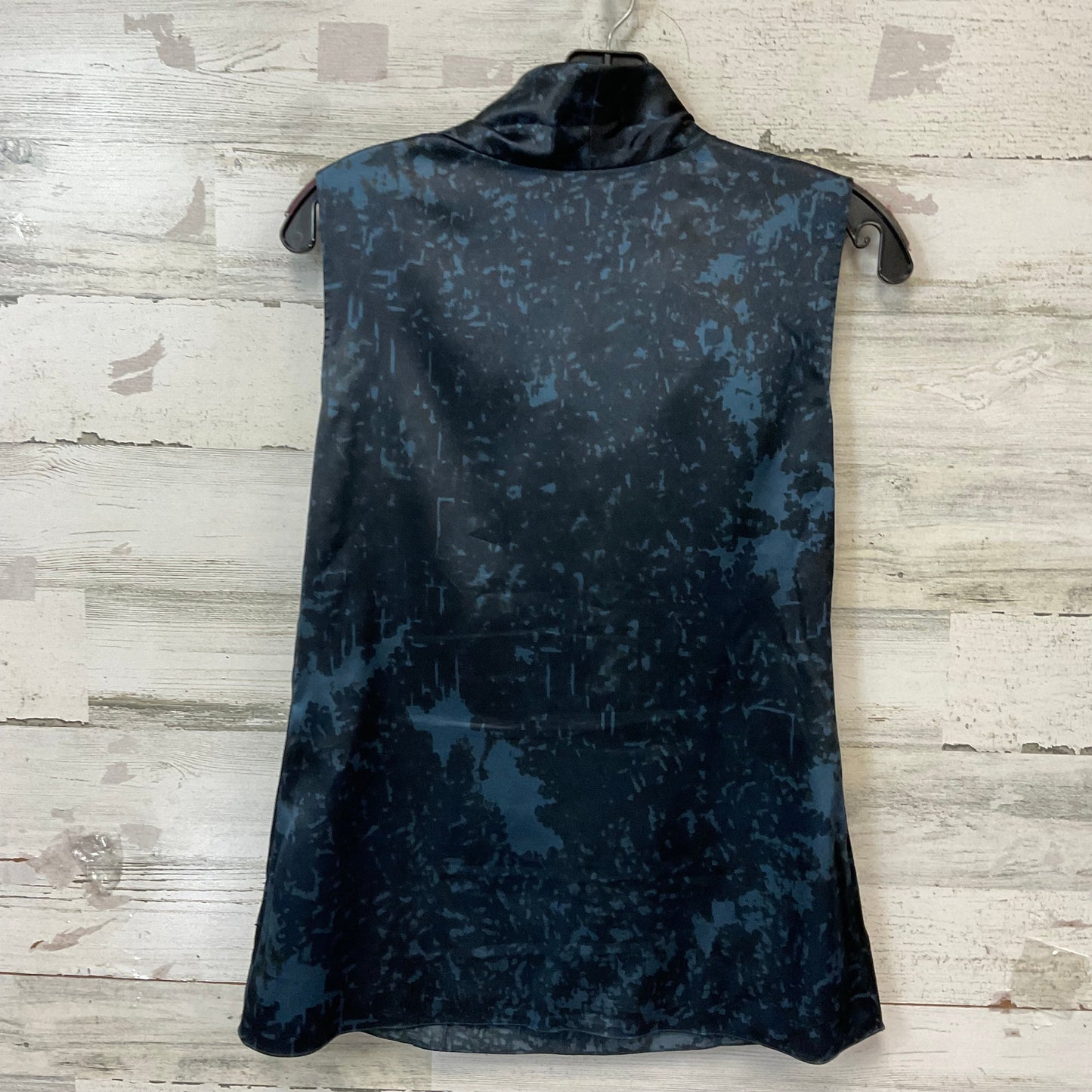 Top Sleeveless By Tahari By Arthur Levine In Blue, Size: S