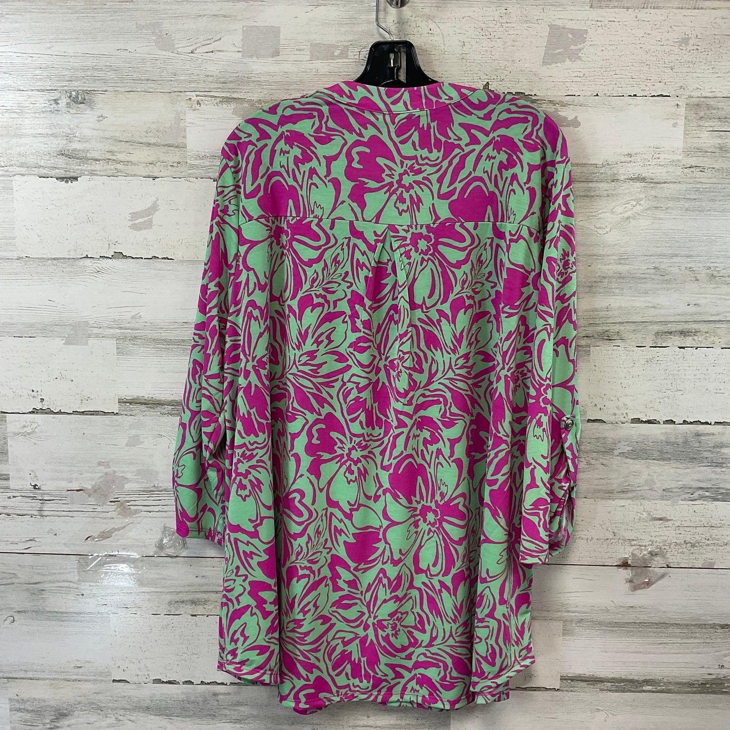 Top 3/4 Sleeve By DEAR SCARLETT  In Green, Size: 2x