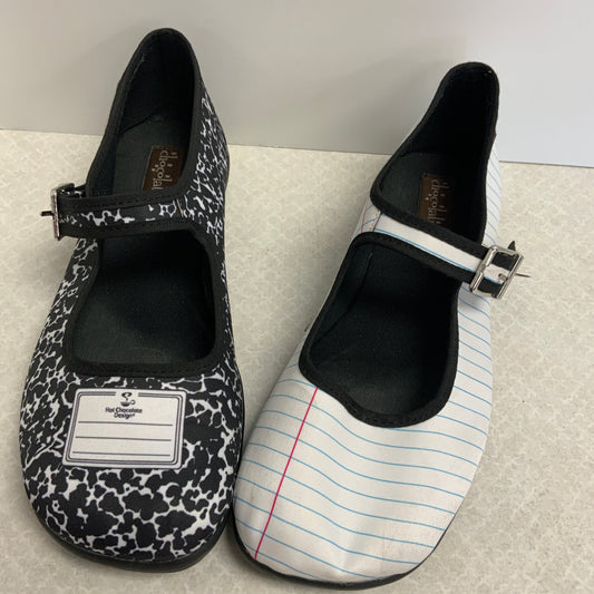 Shoes Flats By chocolaticas In Black & White, Size: 5