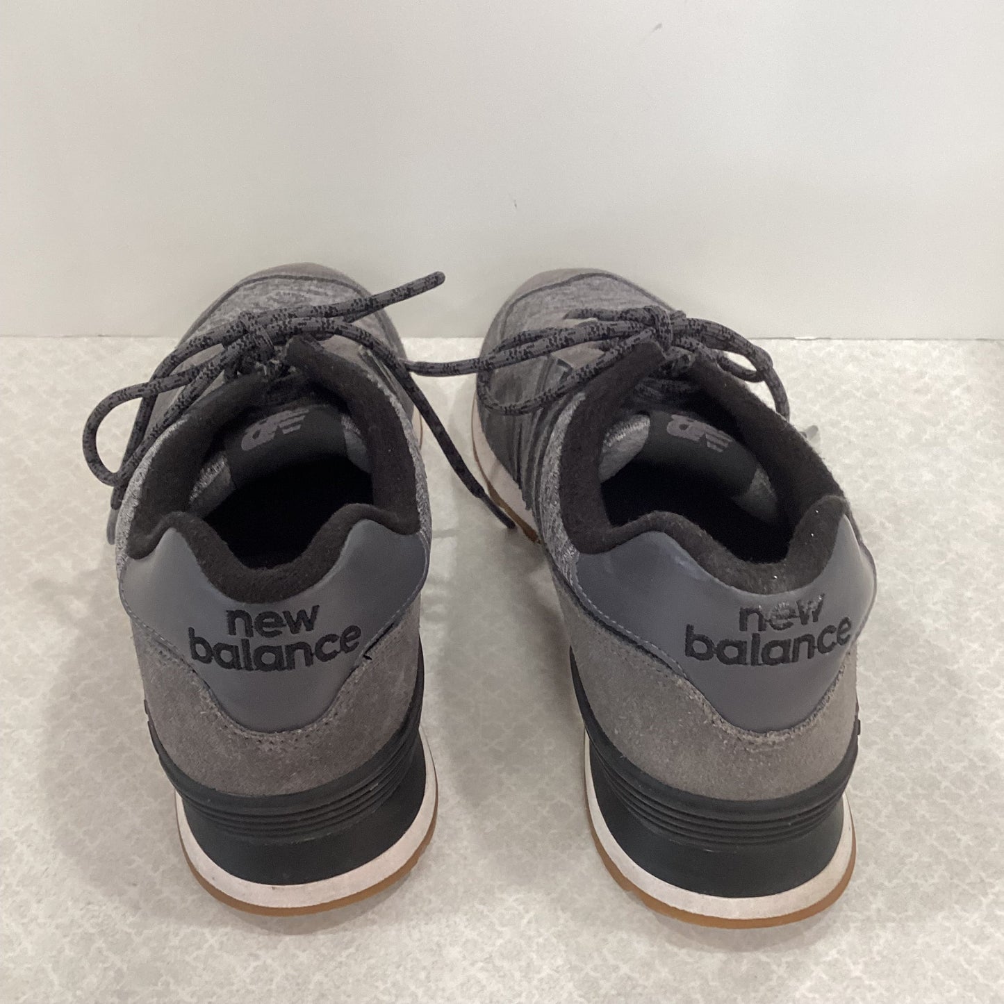 Shoes Sneakers By New Balance In Grey, Size: 9.5