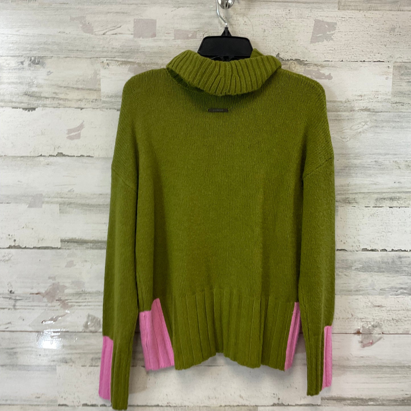 Sweater By Peace Love World In Green, Size: Xs