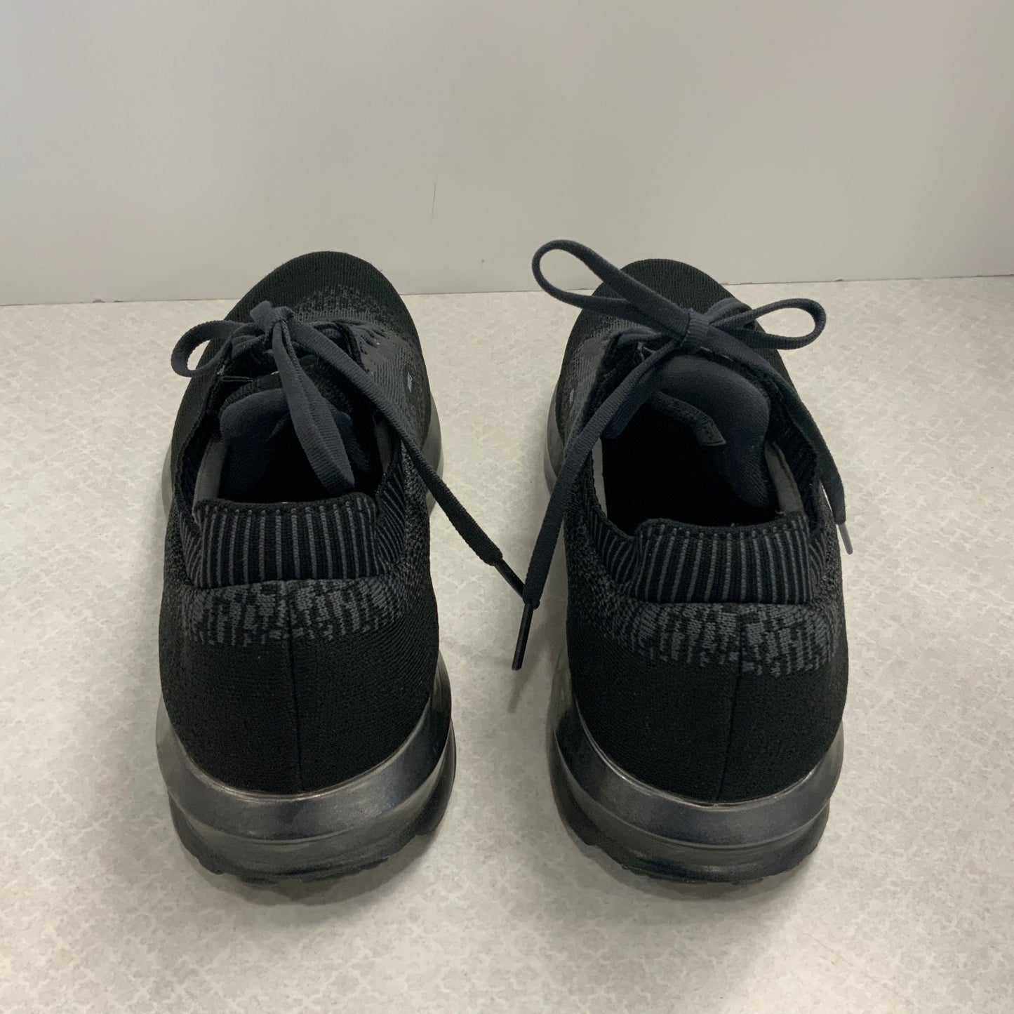 Shoes Athletic By Brooks In Black, Size: 11.5