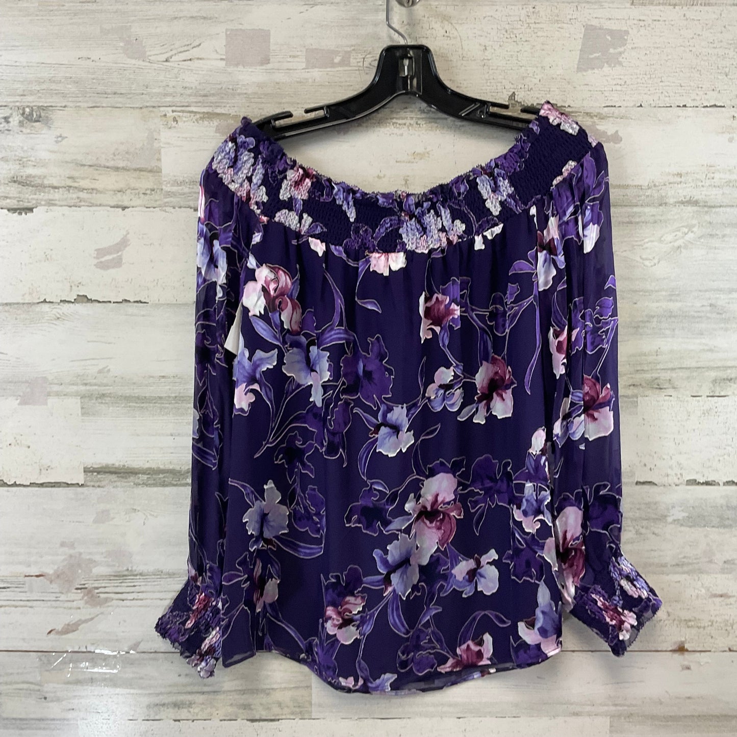 Top 3/4 Sleeve By White House Black Market In Purple, Size: S