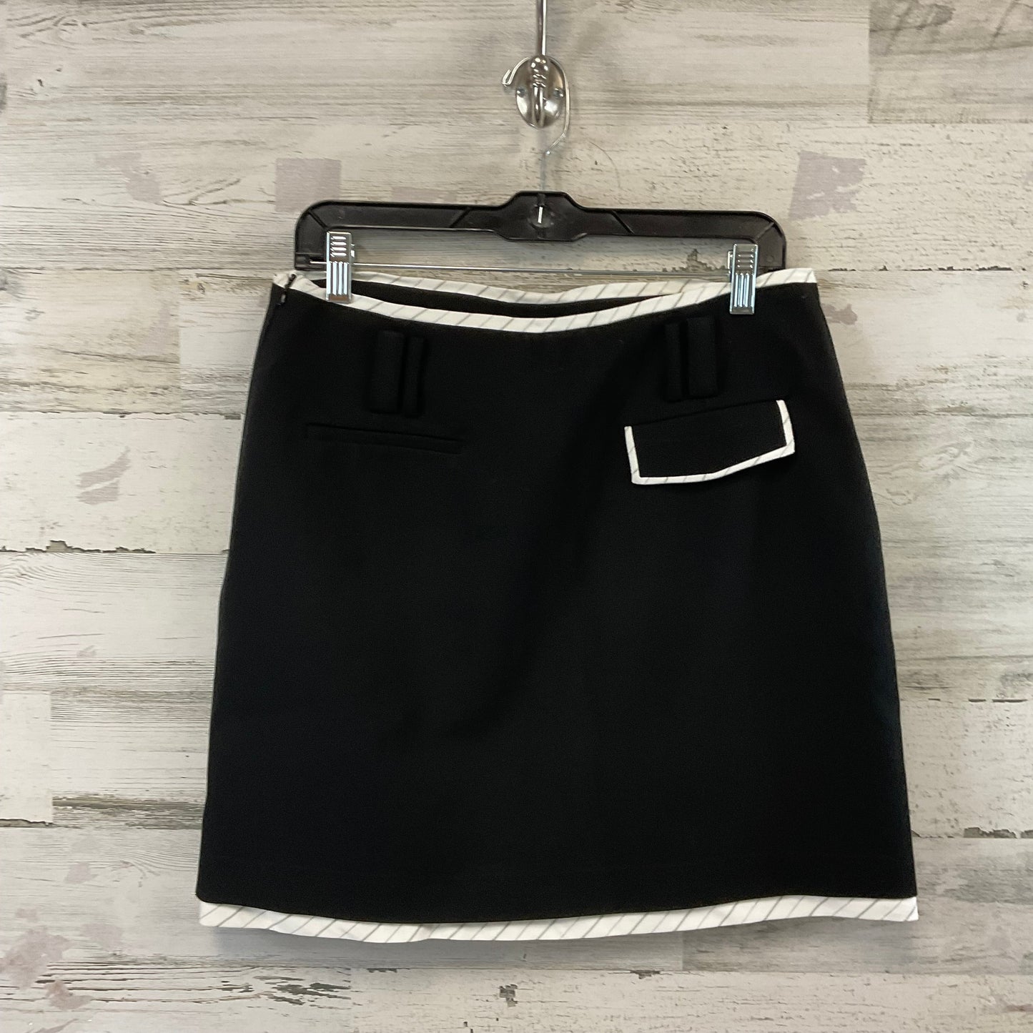 Skirt Mini & Short By Zara In Black, Size: L