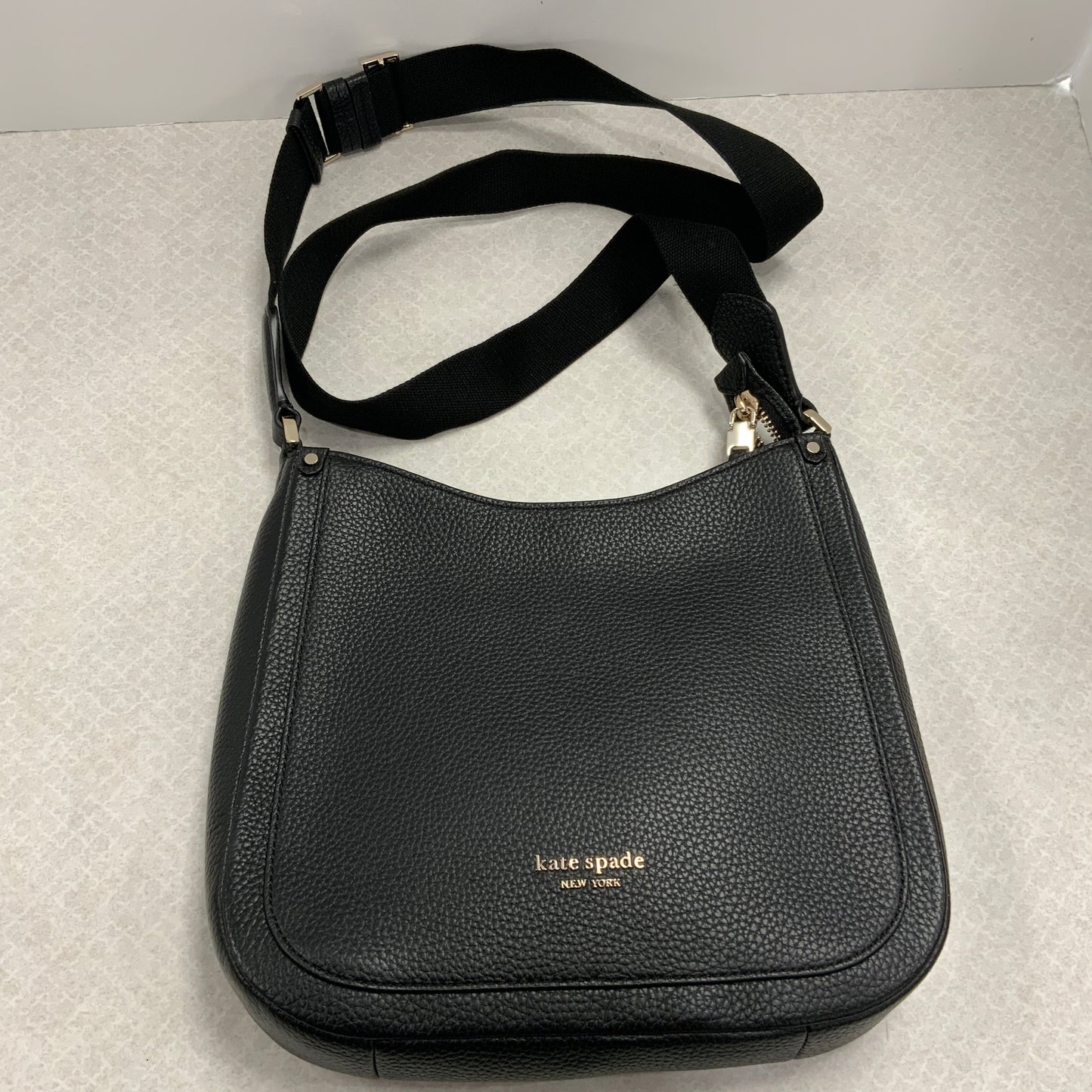 Crossbody Designer By Kate Spade, Size: Medium