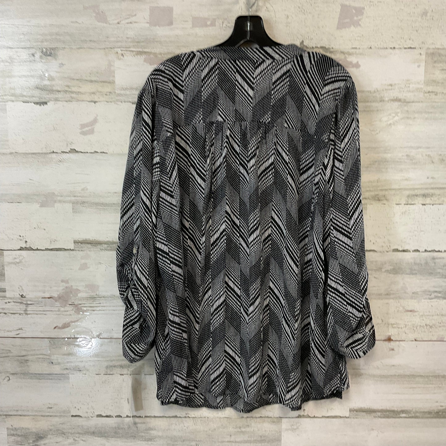 Blouse 3/4 Sleeve By Zac And Rachel In Black, Size: 1x