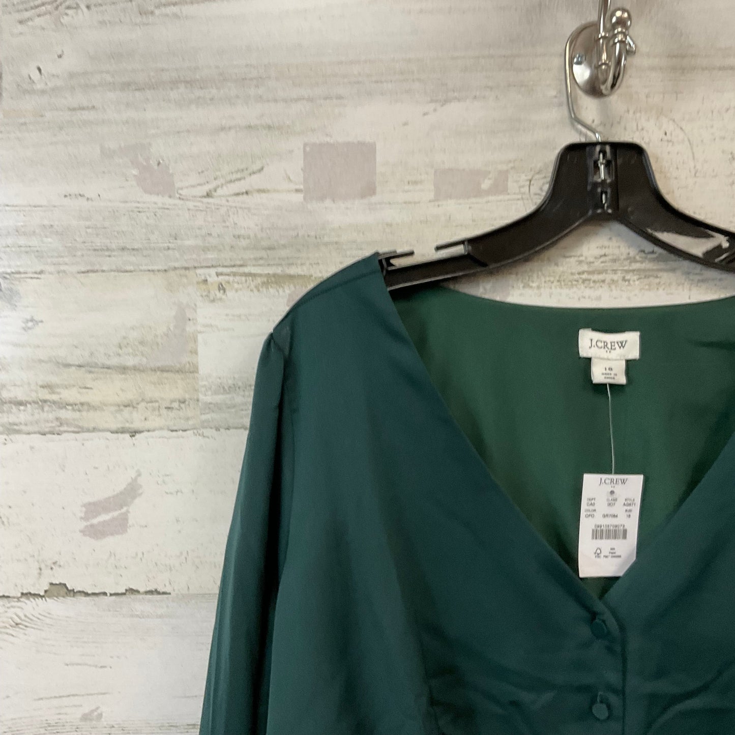 Top Long Sleeve By J. Crew In Green, Size: Xxl