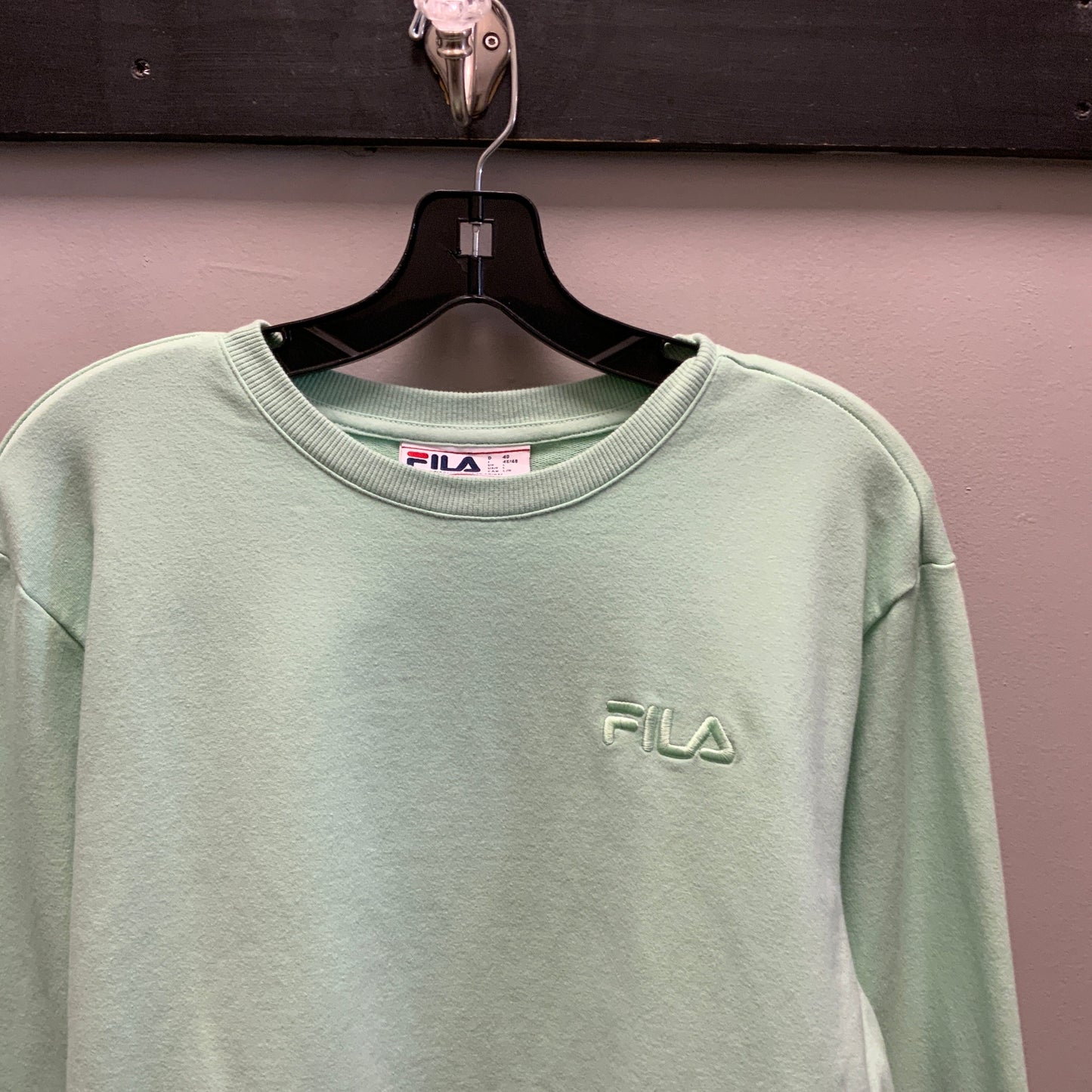 Athletic Top Long Sleeve Crewneck By Fila In Green, Size: L